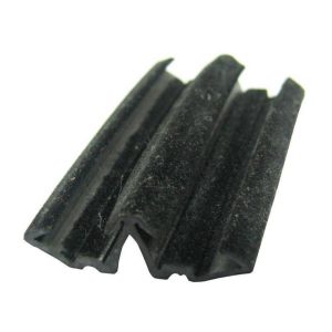 Calha de Vidro 725 | Calhas de Vidro | Automóveis Clássicos, Automóvel, Ferroviária | Nissan | A CarStuff - Tudo para Estofos e Estofadores é lider nacional no fornecimento de peles, tecidos, napas, lonas, capotas, alcatifas, ferramentas e tudo para estofos em automóveis, clássicos, náutica, ferroviária, aeronáutica e decoração.