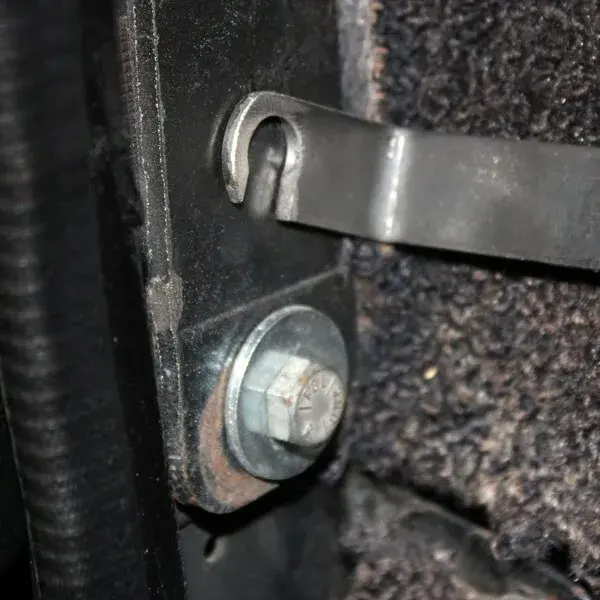 Guarda-vento / anti-turbilhão para Chevrolet Corvette C3 ano 68-82 - Vista 4