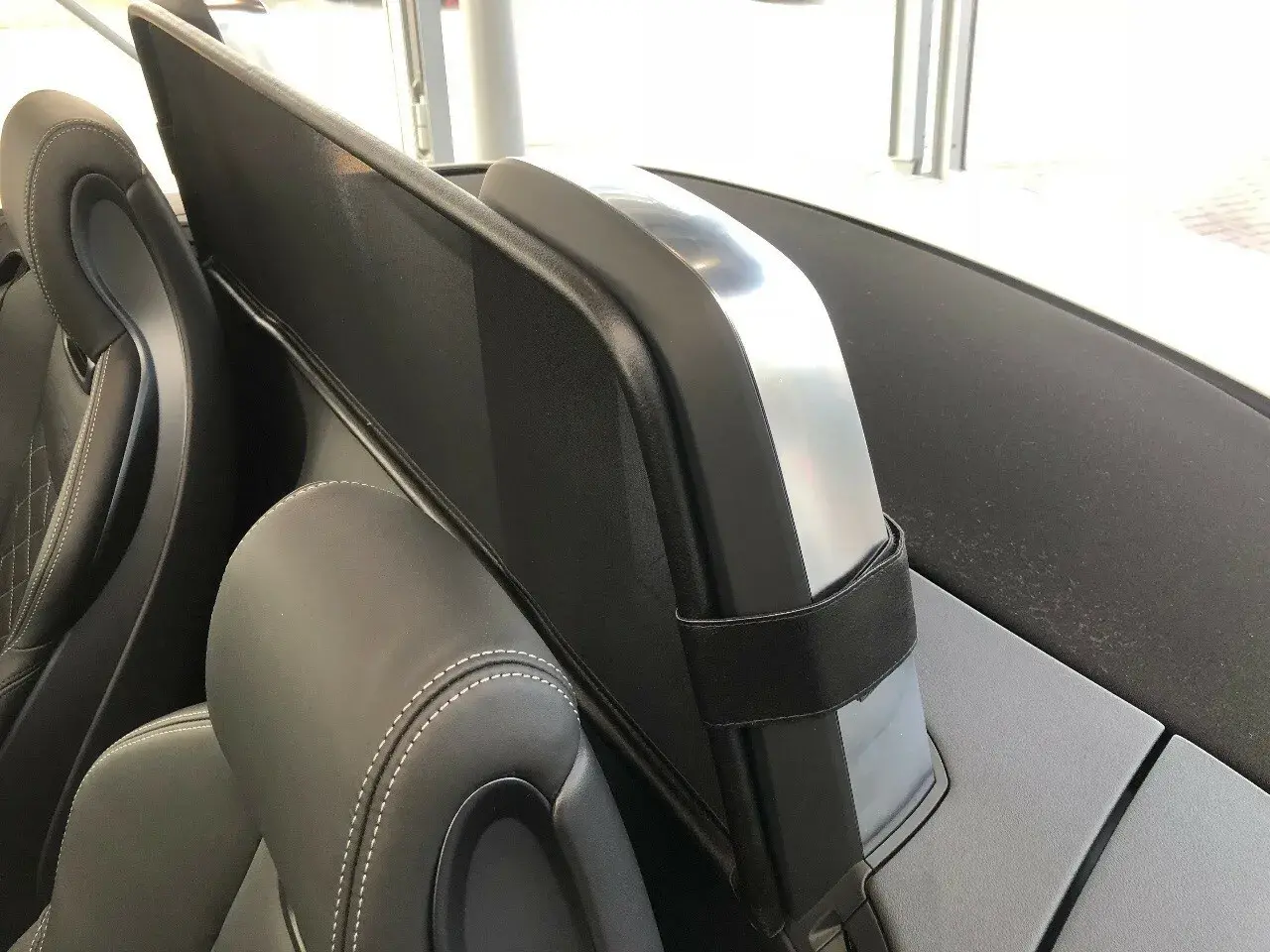 Guarda-vento para Audi TT 8S FV9 Roadster ano 14-em diante - Vista 2