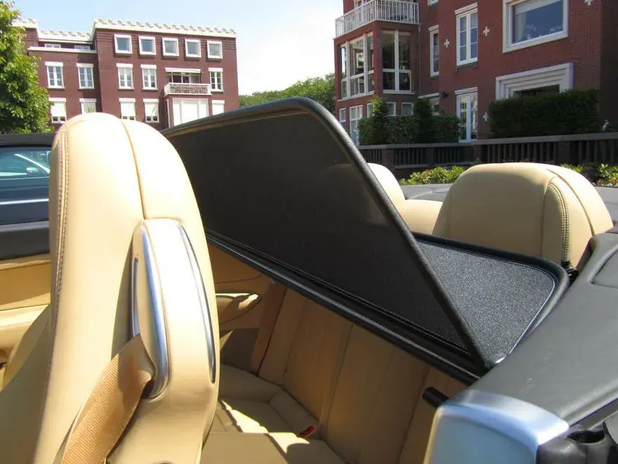 Guarda-vento para Bentley Continental GTC ano 06-12 - Vista 3