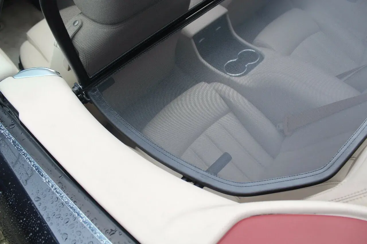 Guarda-vento para Maserati GranCabrio ano 10-19 - Vista 6