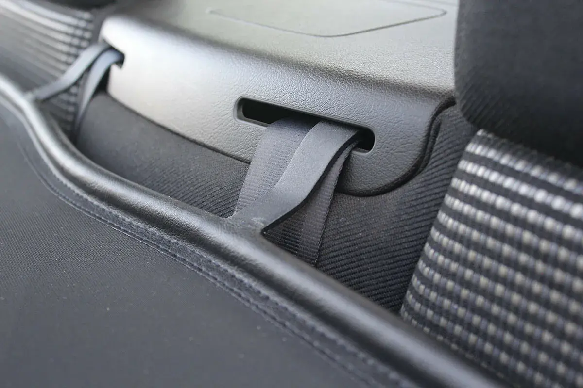Guarda-vento para Peugeot 307CC ano 03-08 - Vista 5
