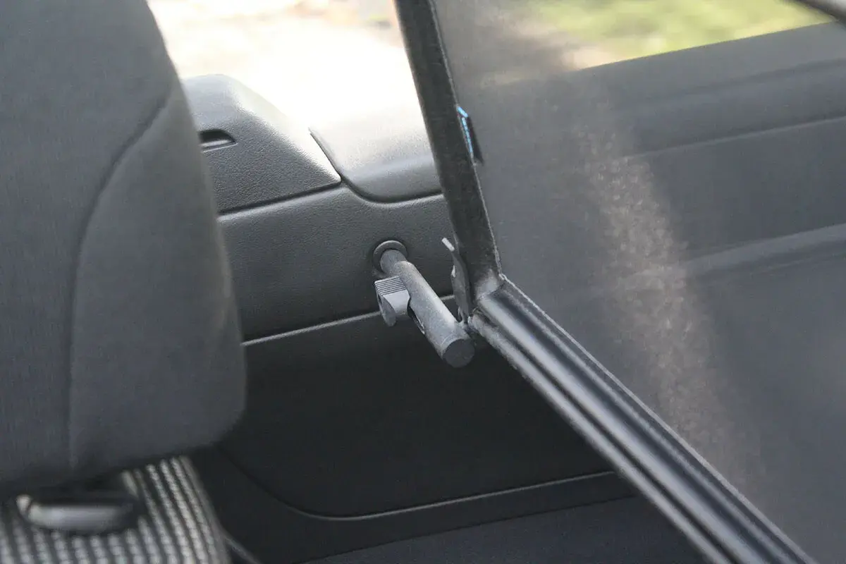 Guarda-vento para Peugeot 307CC ano 03-08 - Vista 6