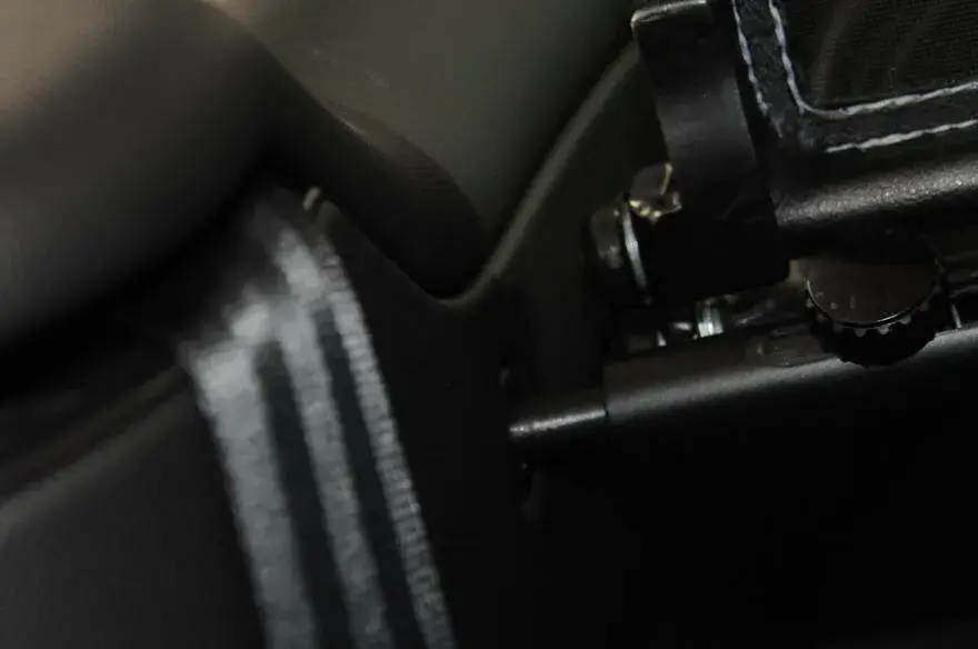 Guarda-vento para Peugeot 308CC ano 09-19 - Vista 5