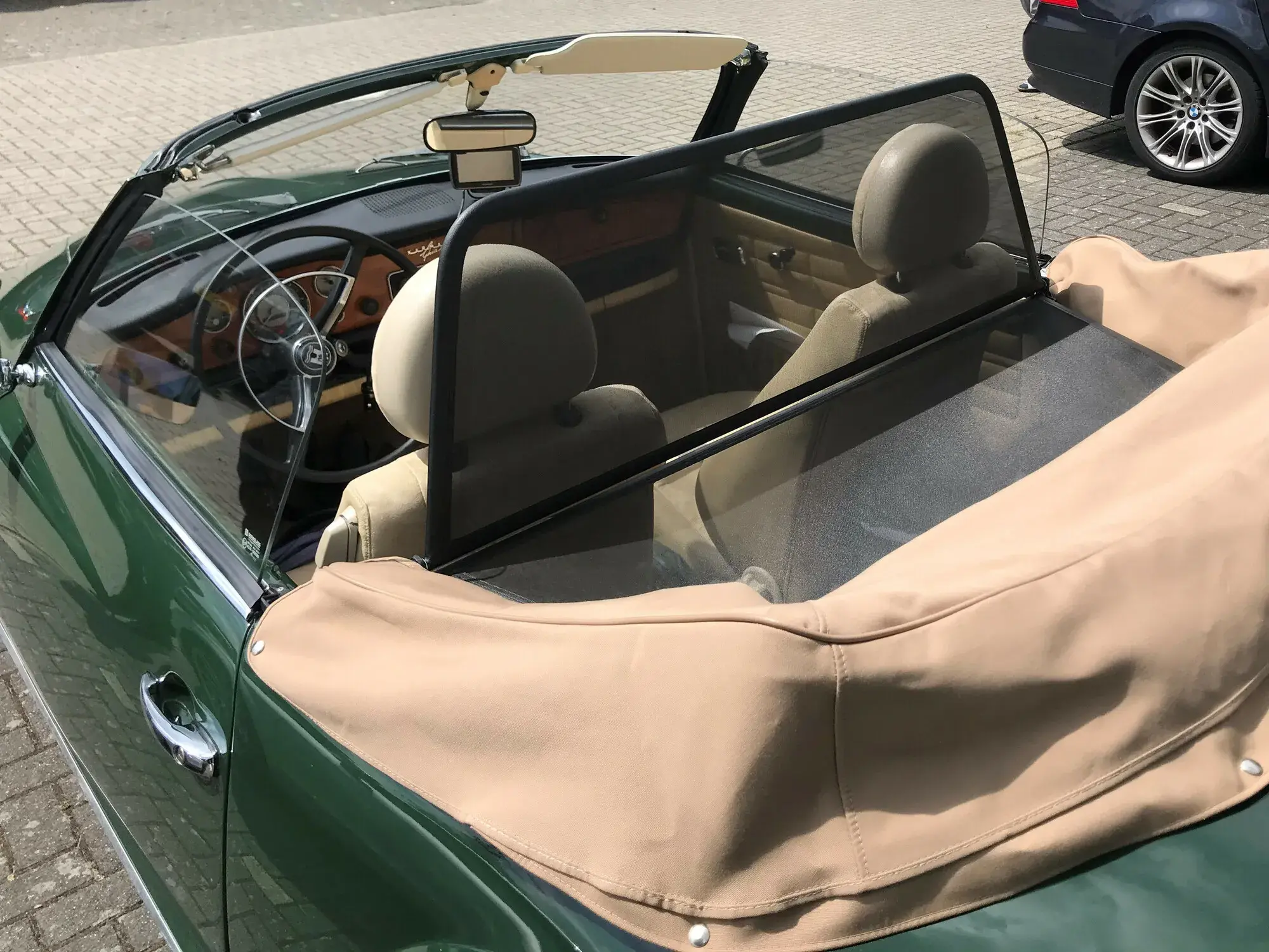 Guarda-vento para VW Karmann Ghia ano 62-69 - Vista 2