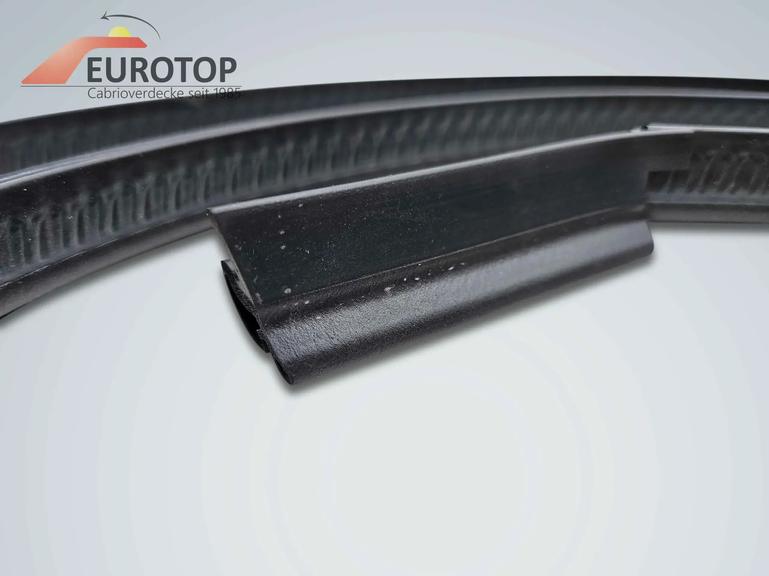 Vedante do arco dianteiro para BMW Série 3 E30 Cabriolet ano 87-93 - Vista 4